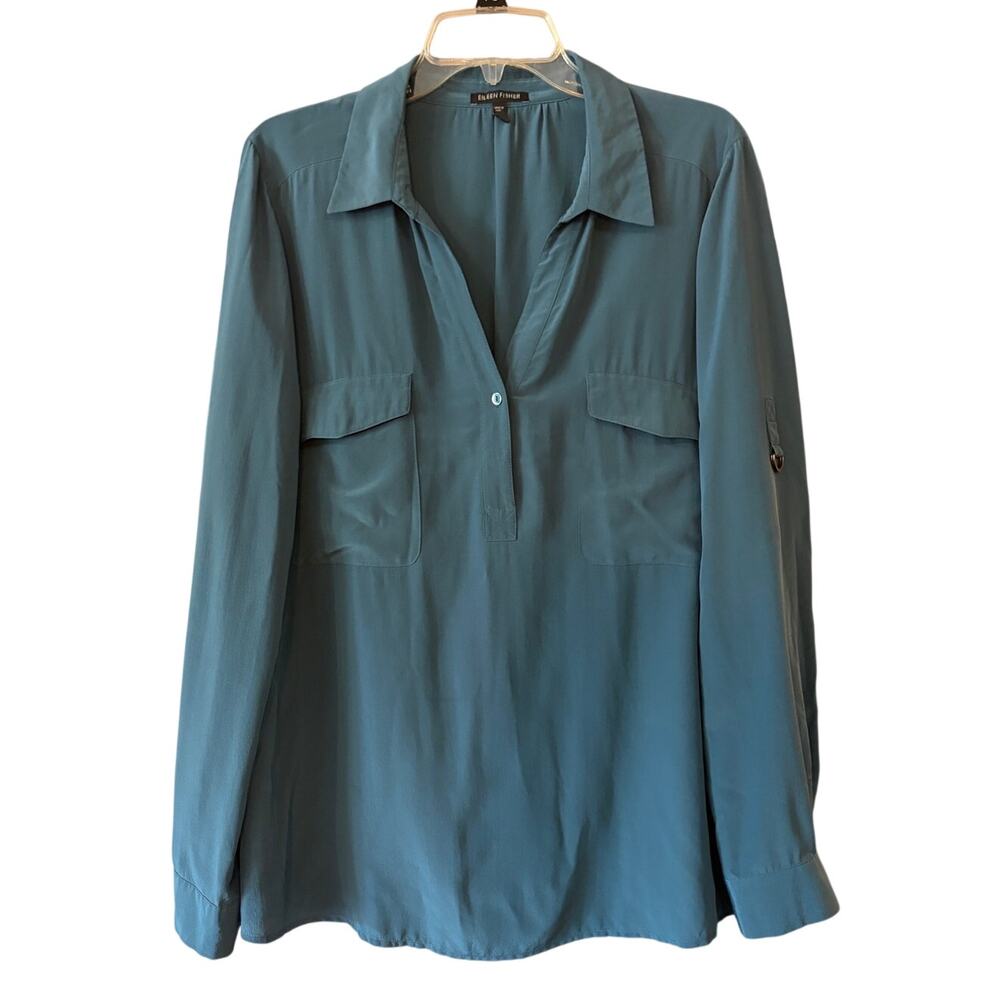 Eileen Fisher Womens Size Medium Blue 100% Silk Pocket Roll Tab Sleeve Blouse